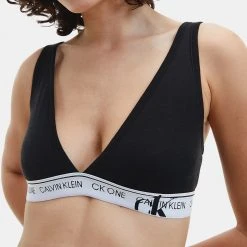 Γυναικεία Calvin Klein Unlined Triangle Γυναικείο Μαγιό Πάνω Μέρος FADED BLACK -Γυναικεία Ρούχα Εκπτώσεις calvin klein unlined triangle 2