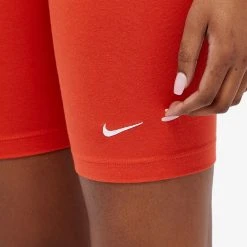 Γυναικεία Nike Sportswear Essential Γυναικείο Biker Σορτς MANTRA ORANGE/WHITE -Γυναικεία Ρούχα Εκπτώσεις nike w nsw essntl mr biker short 2