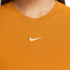 Nike Sportswear Essential Γυναικεία Crop Top LIGHT CURRY/WHITE -Γυναικεία Ρούχα Εκπτώσεις nike w nsw essntl tee slim crp lbr 12