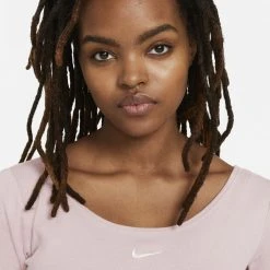 Γυναικεία Nike Sportwear Essential Γυναικείο T-Shirt CHAMPAGNE/WHITE -Γυναικεία Ρούχα Εκπτώσεις nike w nsw essntl top ss scoop 2