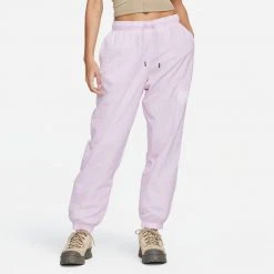 Γυναικεία Nike Sportswear Essential Γυναικείο Παντελόνι Φόρμας DOLL/WHITE