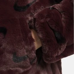 Nike Sportswear Plush Γούνινη Γυναικεία Ζακέτα BURGUNDY CRUSH/BLACK/BLACK -Γυναικεία Ρούχα Εκπτώσεις nike w nsw fx fur aop jkt 3