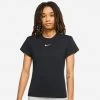 Γυναικεία Nike Sportswear Icon Clash Γυναικείο T-Shirt BLACK/WHITE