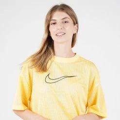 Γυναικεία Nike Sportswear Mesh Γυναικείο Μπλουζάκι TOPAZ GOLD/BLACK -Γυναικεία Ρούχα Εκπτώσεις nike w nsw mesh top ss 2