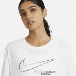 Γυναικεία Nike Sportswear Swoosh Γυναικείο T-Shirt White -Γυναικεία Ρούχα Εκπτώσεις nike w nsw tee boy swoosh 2