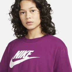 Γυναικεία Nike Sportswear Essential Γυναικείο Crop Top SANGRIA/WHITE -Γυναικεία Ρούχα Εκπτώσεις nike w nsw tee essntl crp icn ftr 10