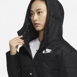 Γυναικεία Nike Sportswear Therma-FIT Repel Γυναικείο Μπουφάν BLACK/BLACK/WHITE -Γυναικεία Ρούχα Εκπτώσεις nike w nsw tf rpl classic tape jkt 9