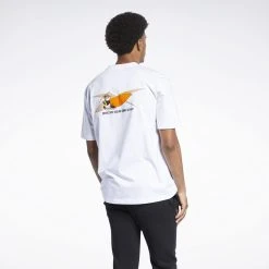 Γυναικεία Reebok Classics X Kung Fu Panda FU Ανδρικό T-shirt WHITE 6 Γυναικεία Reebok Classics X Kung Fu Panda FU Ανδρικό T-shirt WHITE -Γυναικεία Ρούχα Εκπτώσεις reebok classics kf p ss tee 1