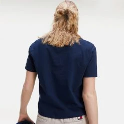 Γυναικεία Tommy Jeans Badge Γυναικείο T-Shirt TWILIGHT NAVY -Γυναικεία Ρούχα Εκπτώσεις tommy jeans badge tee 1