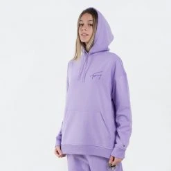 Tommy Jeans Oversized Tommy Signature Γυναικεία Μπλούζα με Κουκούλα VIOLET VIOLA 6 Tommy Jeans Oversized Tommy Signature Γυναικεία Μπλούζα με Κουκούλα VIOLET VIOLA -Γυναικεία Ρούχα Εκπτώσεις tommy jeans tjw ovrszd tommysignature hoodie 2