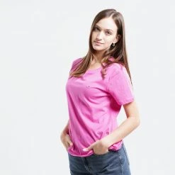 Γυναικεία Tommy Jeans Γυναικείo T-Shirt Vivid Fuchsia 7 Γυναικεία Tommy Jeans Γυναικείo T-Shirt Vivid Fuchsia -Γυναικεία Ρούχα Εκπτώσεις tommy jeans tjw soft jersey tee 5