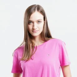 Γυναικεία Tommy Jeans Γυναικείo T-Shirt Vivid Fuchsia 8 Γυναικεία Tommy Jeans Γυναικείo T-Shirt Vivid Fuchsia -Γυναικεία Ρούχα Εκπτώσεις tommy jeans tjw soft jersey tee 6